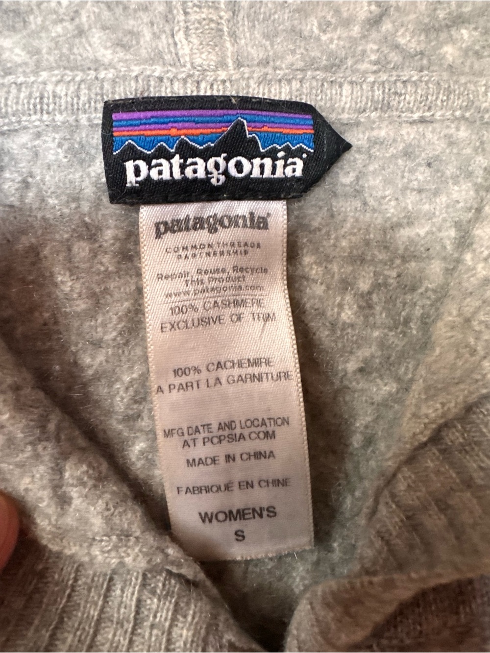 Patagonia 100% Cashmere Hooded Cardigan Sweater Gray Soft Luxury Knit - Picture 6 of 9
